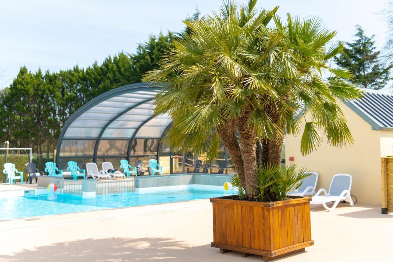 Camping Les Carolins Saint-Lo-d'Ourville Extérieur photo
