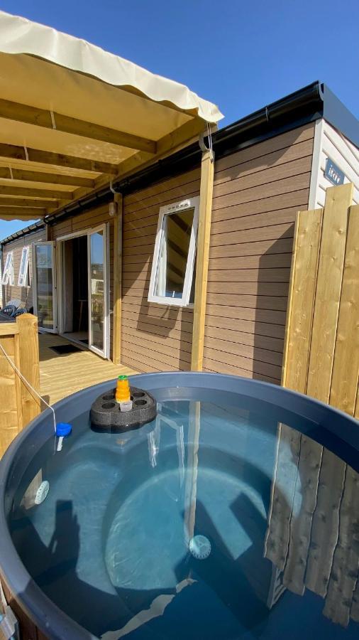 Camping Les Carolins Saint-Lo-d'Ourville Extérieur photo