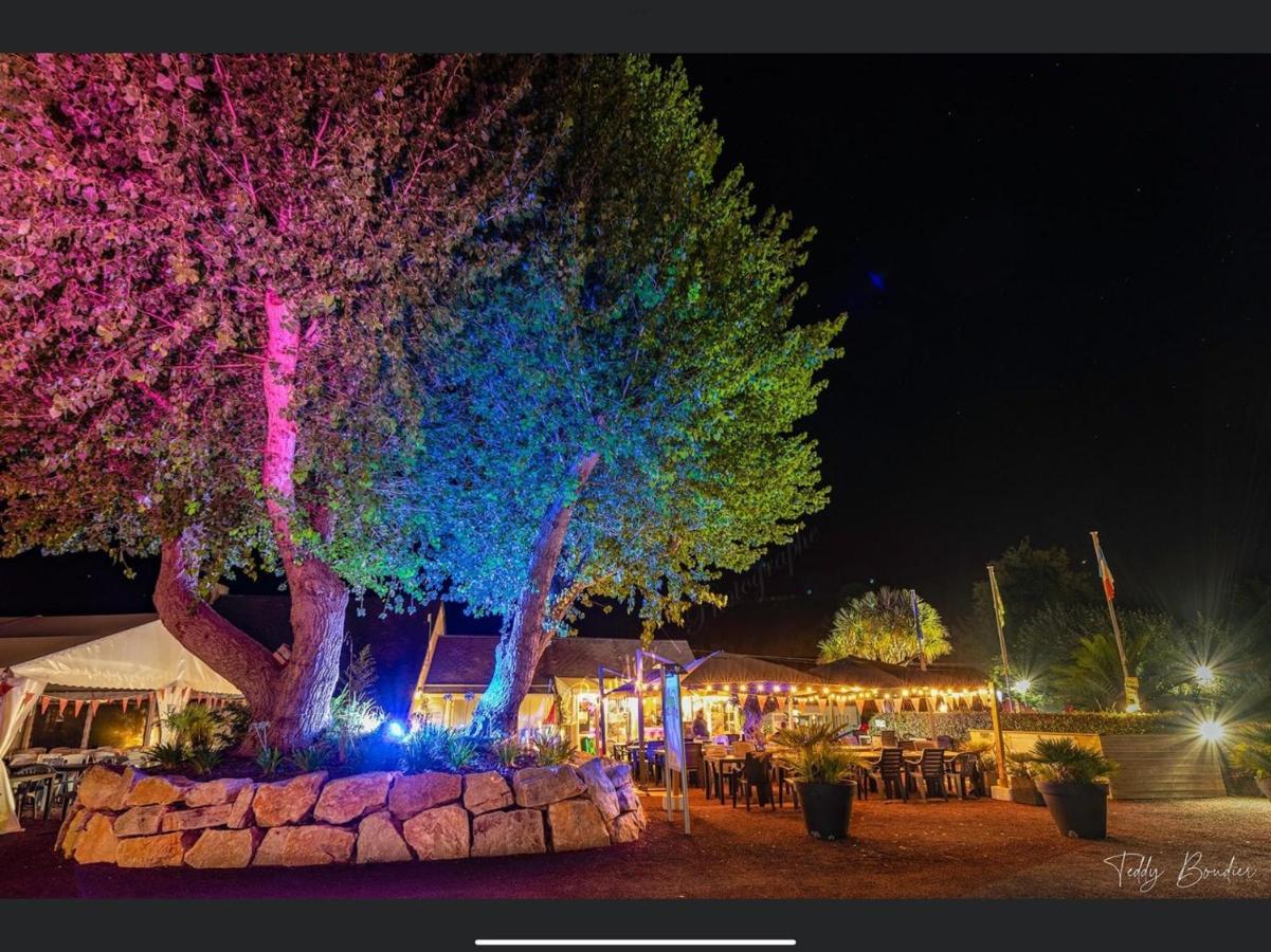 Camping Les Carolins Saint-Lo-d'Ourville Extérieur photo