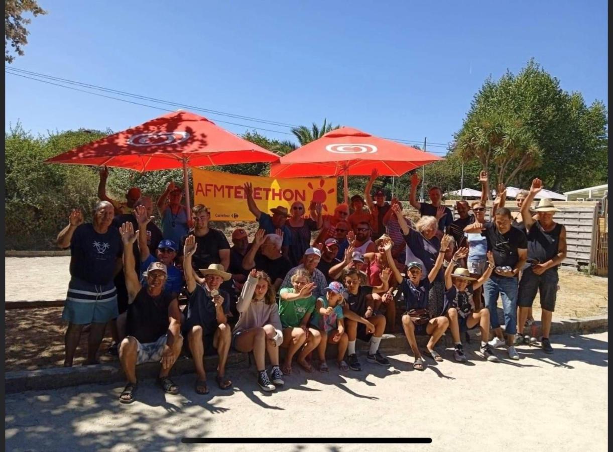 Camping Les Carolins Saint-Lo-d'Ourville Extérieur photo