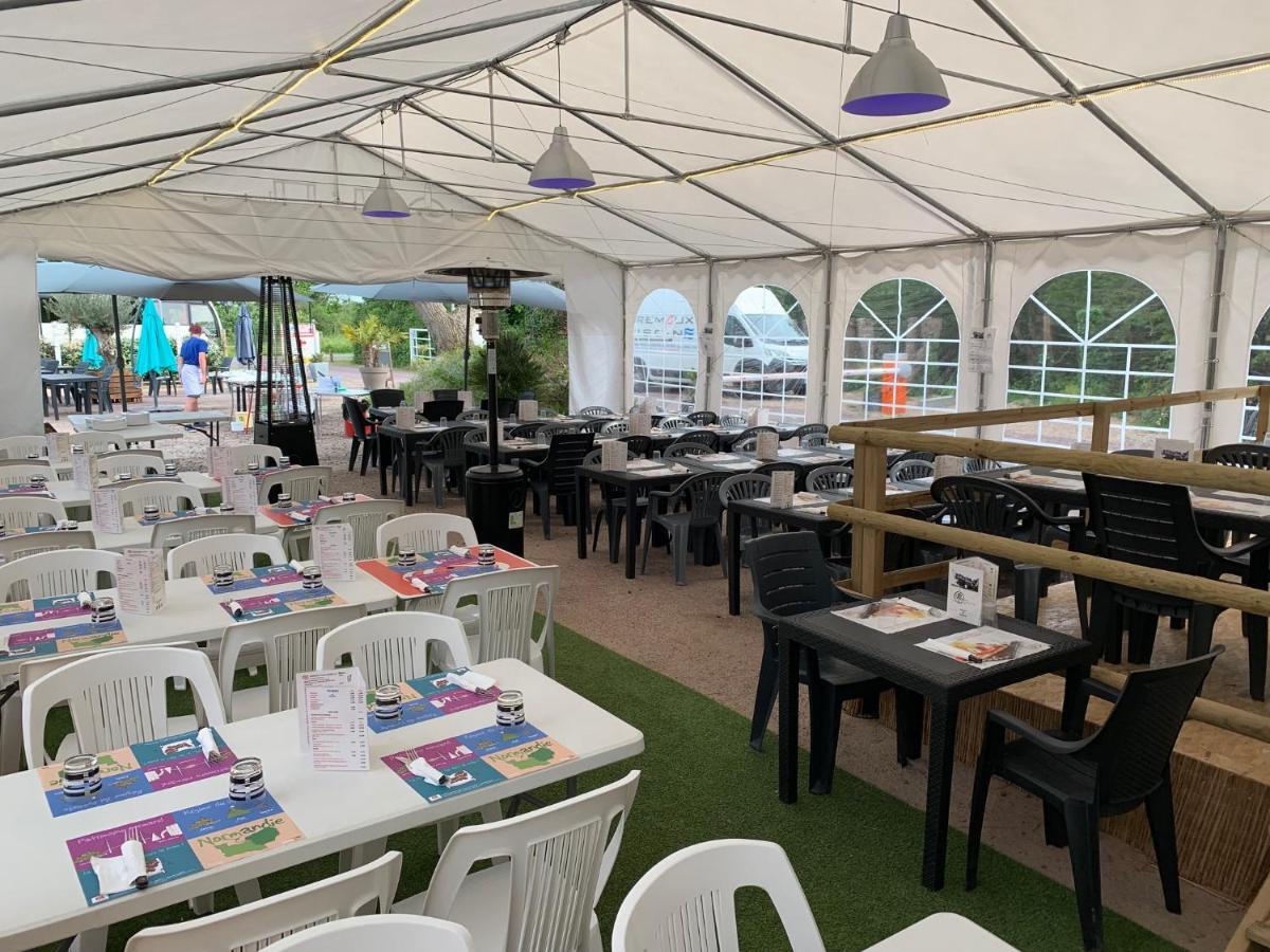 Camping Les Carolins Saint-Lo-d'Ourville Extérieur photo